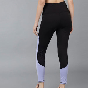 Leggings légers pour femmes conçus pour les séances de sport, la course à pied et le confort quotidien, avec un style athlétique moderne - Product Image 2