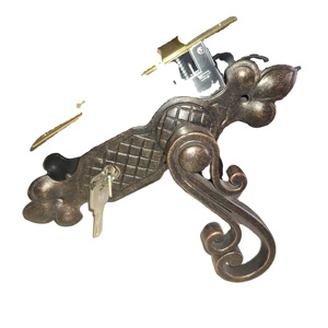 Manija de Puerta de Hierro Forjado Antigua Hecha a Mano con Control Táctil, Tirador de Metal Personalizado Ambidiestro para Entrada de Villa de Lujo - Product Image 1