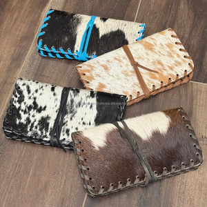 Produits les plus vendus Pochette à tabac en cuir de vachette roulant 100% Étui à cigarettes en cuir véritable fabriqué à la main Hair On Hide Tobacco Wallet - Product Image 4