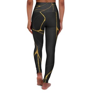 Leggings de mujer con diseño de sublimación de marca personalizada, ropa informal, aspecto moderno, suaves y cómodos, color personalizado. - Product Image 5