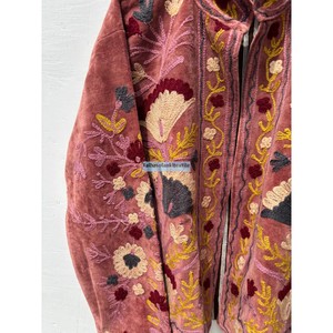 Blouson en velours brodé pour femme, col mandarin, manches longues, broderie florale à la main, manteau d'automne - Product Image 3