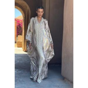 Trending Design Handmade High Quality Oversized <b>Kaftan</b> V-neckline Collar <b>Kaftan</b> Made From Iridescent Silk For Women - Product Image 3