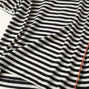 T-shirts personnalisés pour femmes, fabricant OEM, coton premium, tissu tricoté doux et confortable pour les marques de mode, commandes en gros - Product Image 6