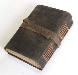 Journal de voyage rustique vintage fait main en cuir gaufré cœur, couverture rigide, papier sans acide, reliure cousue, fermeture magnétique, format A5 - Product Image 3