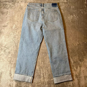 Pantalones vaqueros rectos de mezclilla para mujer, estilo Y2K, elegantes, con diseño de flores caladas de ganchillo, bolsillos con cremallera y botones, para verano 2026 - Product Image 5