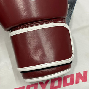 ถุงมือชกมวย Fairtex แบบสั่งทำพิเศษ สีแดงเบอร์กันดี แบบรัดสายรัดตีนตุ๊กแก ราคาโรงงานขายส่ง - Product Image 2