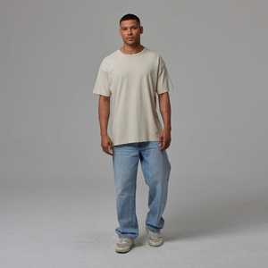 T-shirt Homme Oversize Léger et Neutre 100% Coton Col Rond Décontracté Streetwear Coupe Classique Séchage Rapide Personnalisable Marque Privée - Product Image 3