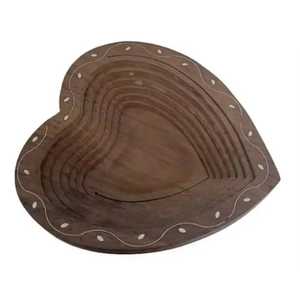 Plato de Servir de Metal con Forma de Flor Dorada, 2 Recipientes con Servidor de Nueces Incorporado, Vajilla Skies Trader - Product Image 3