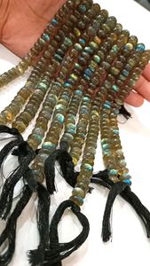 Perles de Labradorite Naturelle Bleue Chatoyante, Rondelles Lisses et Simples, 7-9mm, Vendues par Fil de 8 Pouces de Longueur - Product Image 2