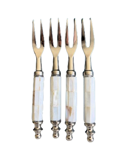 Cuchara de Metal con Mango de Madera Plateado en Acero Inoxidable para Hoteles y Restaurantes, Diseño Floral, Suministros de India - Product Image 4