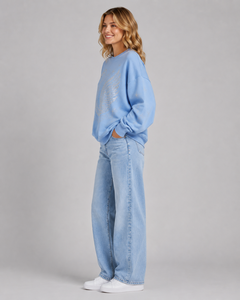 Sudadera Oversize Azul Claro con Pedrería y Estampado de Cisne con Lentejuelas para Mujer, Hombros Caídos, Cuello Redondo, 100% Algodón Tejido, Otoño - Product Image 3