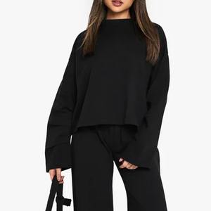 Sweat-shirt personnalisé Streetwear 400 GSM, grammage lourd, pull-over uni pour ensemble de survêtement assorti, haut de sport d'entraînement pour filles - Product Image 1