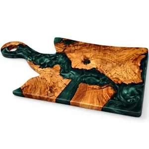 Tabla de cortar de madera y resina epoxi hecha a mano, premium, rústica, para cocina, para cortar y servir, para uso diario, de la India. - Product Image 1
