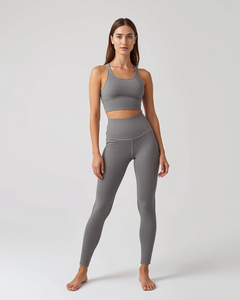Ropa Deportiva de Yoga, Conjunto Deportivo Personalizado con Logotipo Frontal, Traje de Dos Piezas con Camiseta sin Mangas y Pantalones Cortos 2026 - Product Image 3
