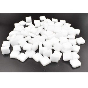 Blocs de camphre écologiques pour préparations à base de plantes et ayurvédiques à usage externe, disponibles en vrac - Product Image 1
