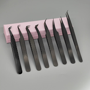 แหนบติดขนตาปลายเพชร 75 องศา ยี่ห้อ Private Logo สีทองพลาสม่า แหนบต่อขนตาปลายไฟเบอร์ - Product Image 4