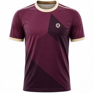 Maillot de football classique pour hommes, tissu doux, confortable à porter, parfait pour les entraînements, les matchs et les activités sportives décontractées - Product Image 1