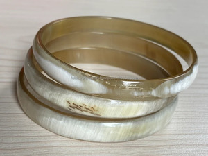Bracelet manchette en corne de buffle à la mode Design unique de haute qualité pour femmes et filles parfait pour les fêtes par Falak World Export - Product Image 4