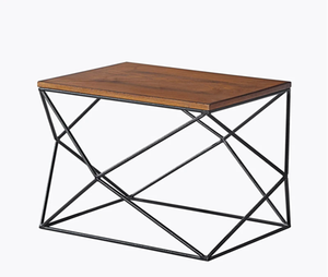 Mesa de Centro de Aluminio y Hierro con Tapa Cuadrada, Tapa de Aluminio Fundido Hecha a Mano para Sala de Estar - Product Image 1