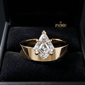 Pear Cut Moissanite Solitaire <b>Ring</b> 18K Gold High End Luxury Engagement <b>Ring</b> <b>Fine</b> Jewelry - Product Image 1