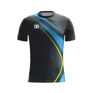 Maillot de football et vêtements de sport personnalisés de haute qualité 2025 en gros, sublimation personnalisée, t-shirt d'équipe de club avec prix avantageux - Product Image 1