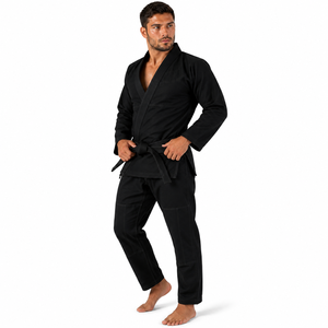 Traje de BJJ ligero diseñado para entrenamiento diario con costuras resistentes, ajuste flexible, control de humedad y comodidad duradera OEM - Product Image 6