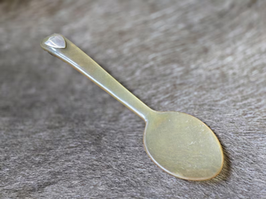 <b>Small</b> Eco-Friendly <b>Mirror</b> Polish Buffalo Horn Spoon Classic Design for Serving Food and Party Decorations Kitchenware Essential - Product Image 4