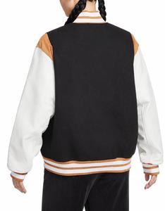 Chaqueta Varsity Negra Cortavientos con Detalles Blancos y Marrones, Logotipo Bordado en la Parte Delantera, Parches Bordados, Estilo Preppy, Corte Regular - Product Image 4