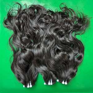 Cheveux bruts vietnamiens/cambodgiens vendeurs de cheveux ondulés naturels vierges non traités cuticules alignées cheveux humains bruts doux - Product Image 1
