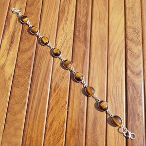 Bracelet en laiton traditionnel avec pierres précieuses naturelles pour l'équilibre énergétique, la réduction du stress et l'usage quotidien – En promotion - Product Image 6