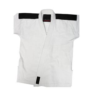 Offre spéciale Vente en gros Costumes de karaté de qualité pro pour hommes Uniforme de karaté Vente en gros Uniforme de karaté personnalisé Ultra léger - Product Image 6