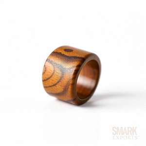 Anillo de Madera Clásico con Grabado Láser, Diseño Personalizable, Alta Calidad, Unisex, Ligero, Cómodo para Uso Diario - Product Image 1