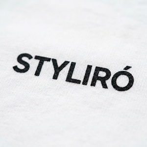 Camiseta Blanca Oversize de Algodón, Manga Corta, Cuello Redondo, Color Sólido, Informal, para Hombre, Diseño Transpirable, con Logotipo Estampado en la Parte Delantera - Product Image 2