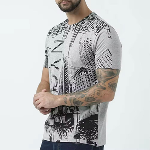 Camiseta de Algodón con Estampado Gráfico Elegante para Hombre, Cuello Redondo, Tela Suave y Transpirable, Estilo Casual y Moderno para el Día a Día - Product Image 1