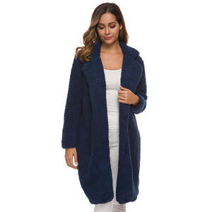 Manteau décontracté élégant à manches longues pour femme grande taille, en velours tricoté, doublé de fourrure, avec motif gaufré, couleur unie texturée - Product Image 2