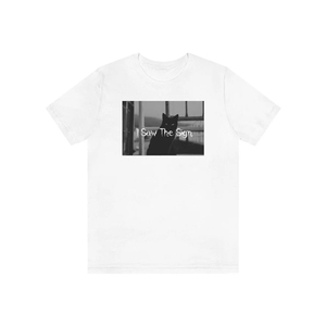 เสื้อยืดคอกลมแขนสั้นสีแดงเบอร์กันดีสำหรับผู้ชาย ทรงปกติ สไตล์ลำลอง พิมพ์ลายรูปแมว โลโก้ด้านหน้า ผ้าเจอร์ซีย์ถักจากผ้าฝ้าย เสื้อยืดสีแดงเบอร์กันดีสำหรับผู้ชาย - Product Image 1