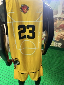 Uniformes de Baloncesto al Por Mayor de Alta Calidad para Hombre y Mujer, Tallas Grandes, Transpirables, de Secado Rápido, Conjunto Deportivo, Diseño de Color Personalizado - Product Image 2