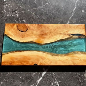 Planche à découper en bois de haute qualité avec résine époxy ronde, multifonctionnelle, pour couper le fromage, servir, passe au lave-vaisselle, pour la cuisine à domicile - Product Image 6