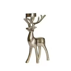 Portavelas de Metal Premium para Navidad con Diseño Elegante Recortado para Exhibiciones de Velas Navideñas, Decoración Festiva y Regalo - Product Image 2