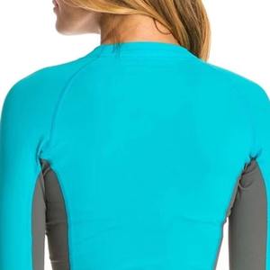 Haut de compression de sport haute performance pour femme, en polyester/nylon, anti-UV, respirant, design personnalisé - Product Image 4