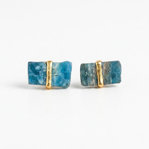 Boucles d'oreilles clous rectangulaires géométriques en zircon brut, plaqué or, argent sterling, couleur personnalisable, classiques, pour femme, vente en gros, pour soirée - Product Image 1