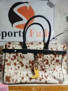 Sacs fourre-tout et sacs à bandoulière pour femmes en cuir véritable, fourrure de cheval et cuir de vachette, élégants, spacieux, classiques, personnalisés par le fabricant - Product Image 2