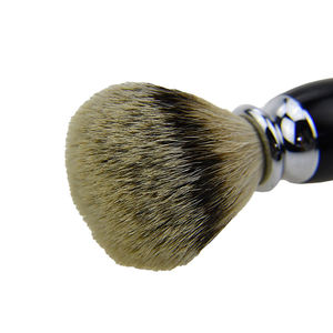 Brocha de Afeitar de Pelo Sintético Premium para Hombre, Más Vendida, con Mango de Madera Personalizado con Detalles en Negro y Cromo - Product Image 4