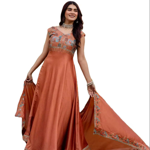 Kurti sur mesure en tissu de soie Vichitra pure, nouvelle conception de qualité supérieure, avec ensemble de dupatta assorti, parfait pour les mariages et les fêtes - Product Image 1