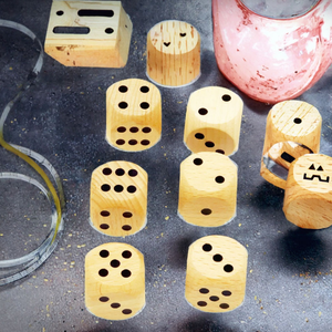 Dados de Madera de Alta Calidad con Esquinas Redondeadas para Juegos de Beber, Venta al Por Mayor - Product Image 2