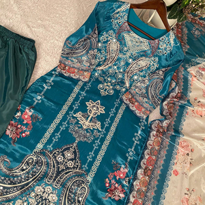 Ensemble haut, pantalon et dupatta Chinon imprimé, orné de miroirs, prêt-à-porter, pour femme, taille plus, style ethnique - Product Image 1