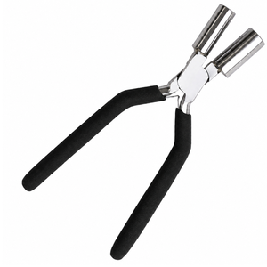 Pince de fabrication de fermoirs noirs premium en acier inoxydable, outil de bijouterie pour la formation de boucles de fil pour bagues, pendentifs et artisanat de bijoux DIY - Product Image 2