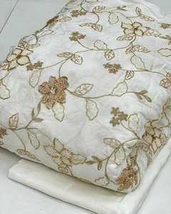 Tela Bordada con Cuentas y Adornos Florales para Vestidos de Novia y Ropa de Noche, Suministro al por Mayor para Importadores de Moda a Nivel Mundial - Product Image 4