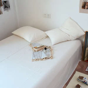 Parure <span class=keywords><strong>de</strong></span> lit 4 pièces en coton pur blanc <span class=keywords><strong>de</strong></span> haute qualité 300 fils/cm² avec <span class=keywords><strong>housse</strong></span> <span class=keywords><strong>de</strong></span> <span class=keywords><strong>couette</strong></span> à liens pour la maison et l'hôtellerie - Product Image 6