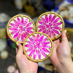 Posavasos de Ratán Hechos a Mano Personalizados, Decorativos con Incrustaciones de Madreperla en Forma de Flor, Resistentes al Calor, Accesorios para Servir en la Mesa - Product Image 5
